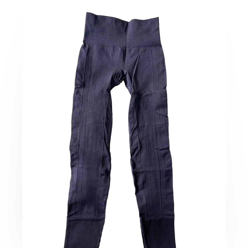 Lululemon 7/8 Legging Plum Size 2